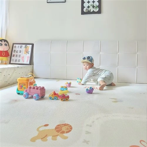 Çocuk oyun matını çiziklerden korumanın en iyi yolu nedir?